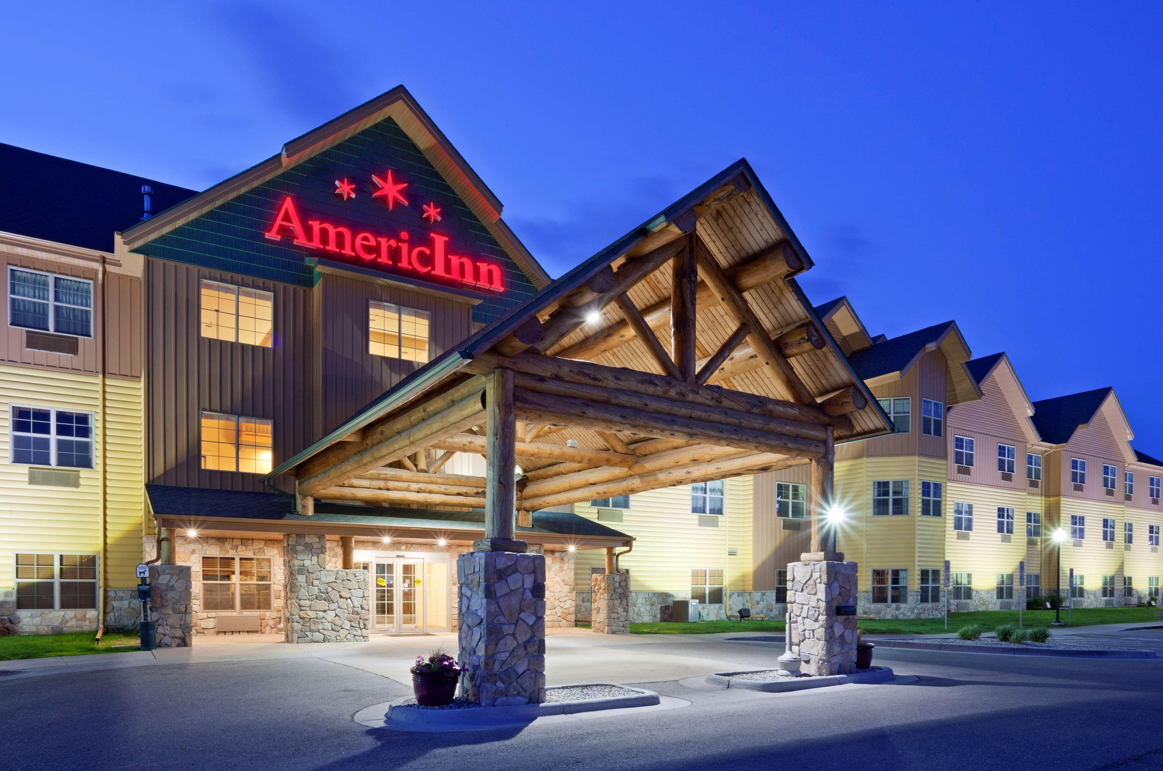 Americinn By Wyndham Fargo Medical Center Exteriör bild